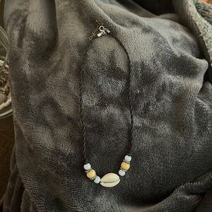 Beachy Puka shell necklace